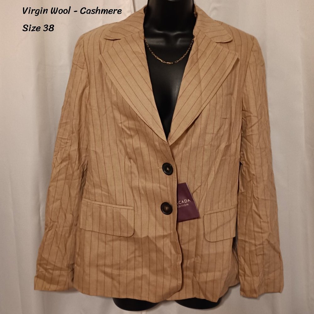 Escada wool cashmere blazer